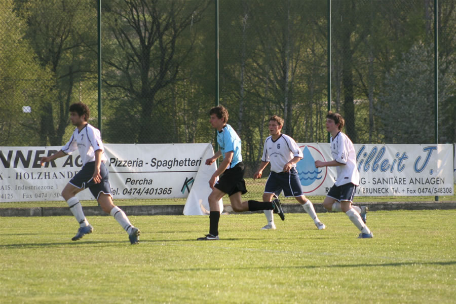 gal/20. Spieltag- SV Reischach-Teis/2007-04-21 SV Reischach - Teis 240.jpg